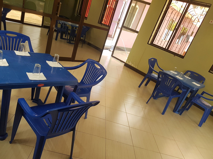 Food & Drinks 4, Co Msasani Guest House, Arusha Urban