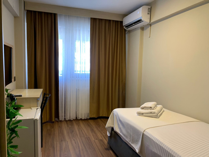 Bedroom 3, Akcay Zeytin Otel, Edremit