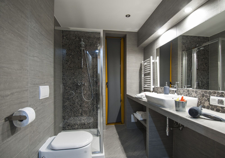 Bathroom 3, Apartamenty Bory 6a, Tatra