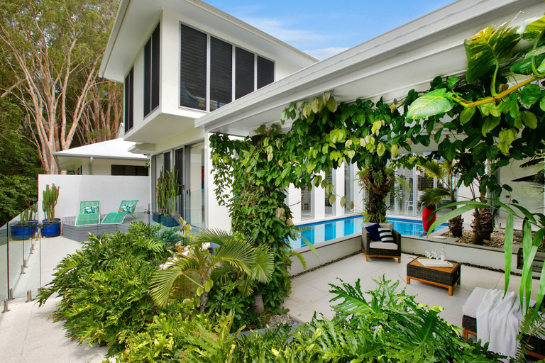 Exterior & Views 1, Tranquil Waters - Luxury in Oceans Edge, Cairns