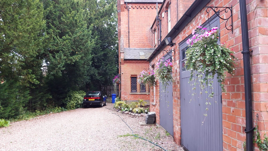 Others 5, Garfits lodge, Lincolnshire