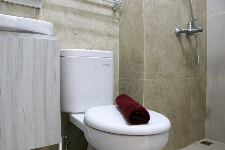 Bedroom 3, Cozy and Relaxing Studio at Transpark Cibubur Apartment By Travelio, Depok