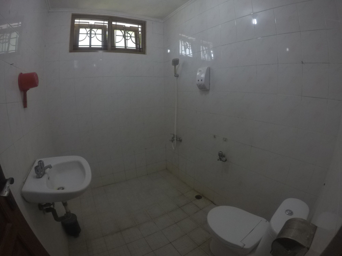 Bathroom 4, Simply Homy Guest House Unit Kaliurang 2, Sleman