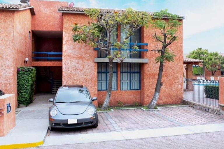 Exterior & Views 2, Tranqulidad y Seguridad en Avenida Principal, Querétaro