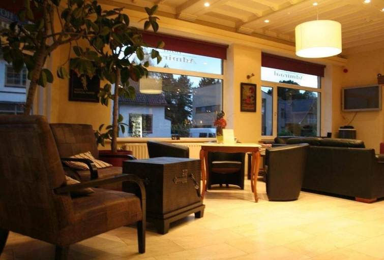 Others 4, Hotel Admiraal, Limburg