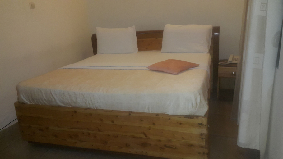 Bedroom 5, Midland Hotel, Kayonza