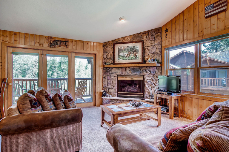 Others 4, Black Canyon Inn Unit A6 Deluxe, Larimer