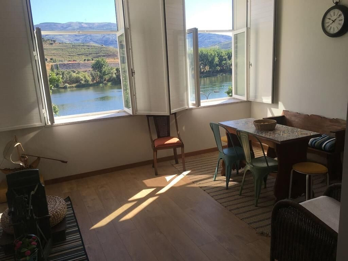 Others 5, Casa do Rio, Peso da Régua