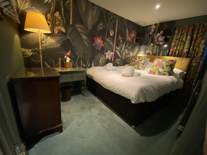 Bedroom 3, Abbey Mews, Bath and North East Somerset