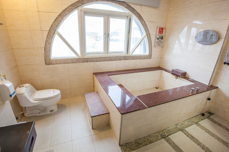 Bathroom 3, Spring Breeze Motel, Hualien