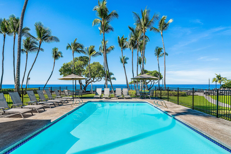 Sport & Beauty 5, Kona Isle D2, Hawaii