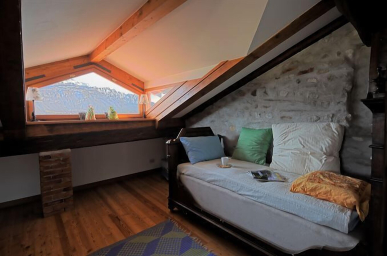 Bedroom 5, Menaggio Castello Panoramica, Como