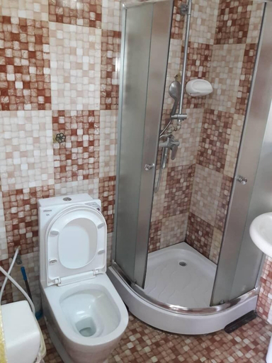 Bathroom 3, Caron Pension, Mirab Gojjam