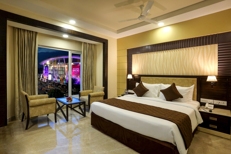 Bedroom 3, Hotel Aadithya, Chennai