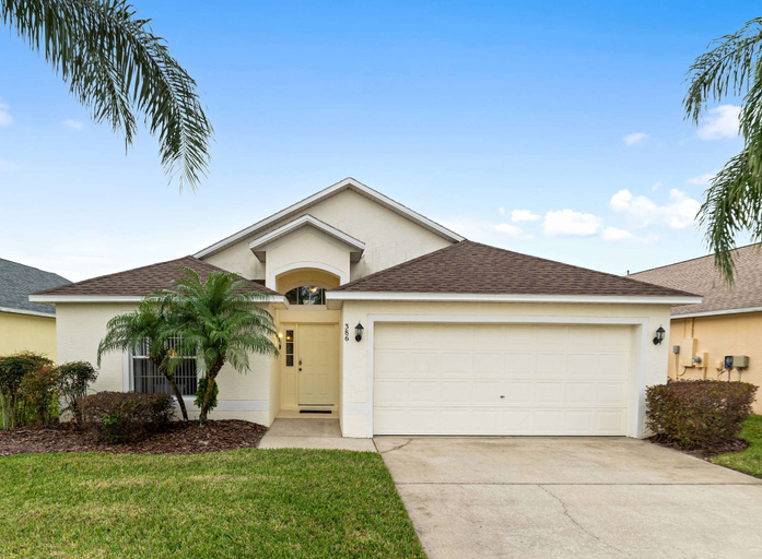 Exterior & Views, Malaki, Polk