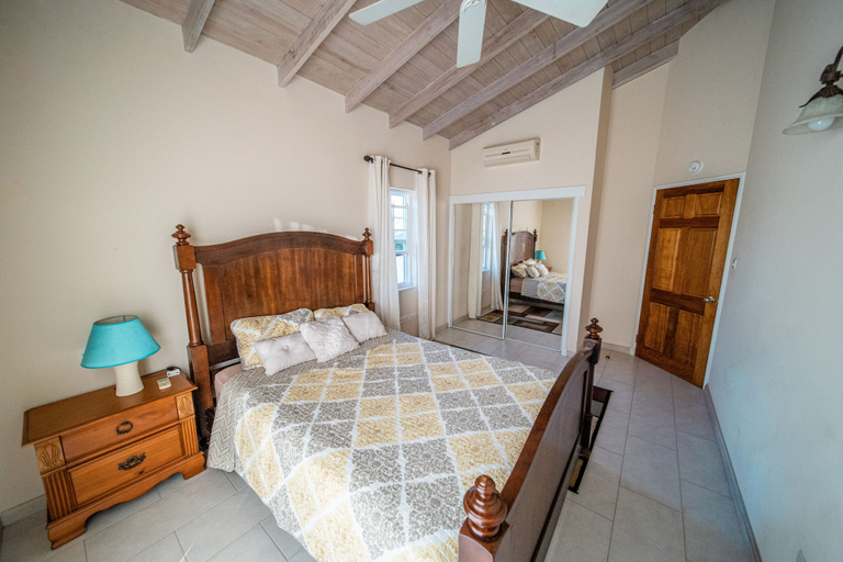 Others 5, Sweet Home Grenada Caribbean
