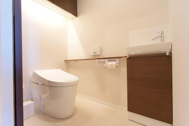 Bathroom 4, Longvacation Okinawa 103, Onna