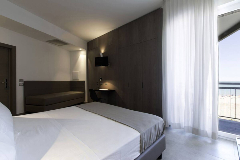 Bedroom 3, Hotel Eden, Teramo