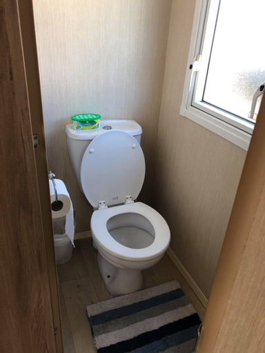 Bathroom 3, 3 Bed 8 Berth Caravan in California Cliffs - D53, Norfolk