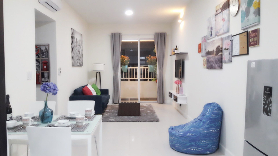 Horse Square Apartment, District 2