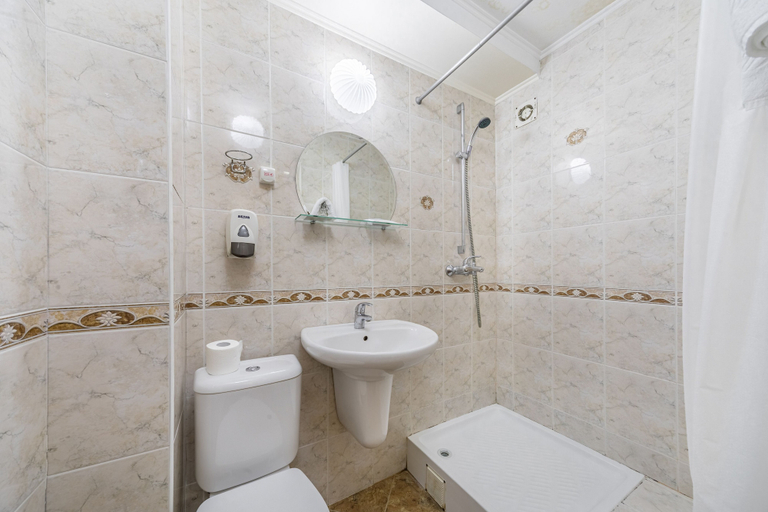 Bathroom 3, Park Hotel Fili, Western