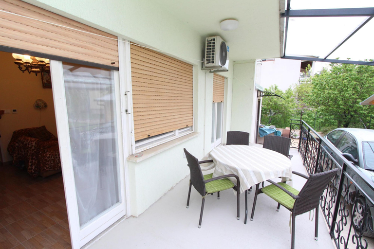 Others 4, Apartment Oto, Pula