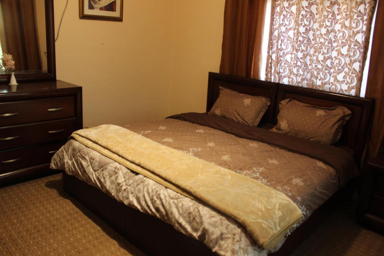 Bedroom 2, Petra Rest Home, Wadi Musa