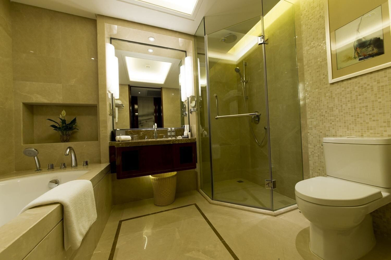Bathroom 4, Yang Peng Jin Jiang Hotel, Yangzhou