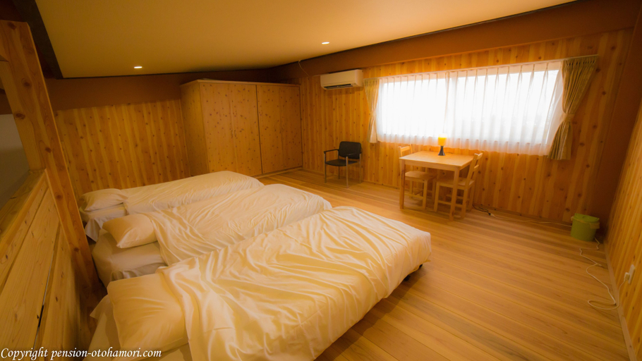 Bedroom 2, Forest West Nishi, Nakijin