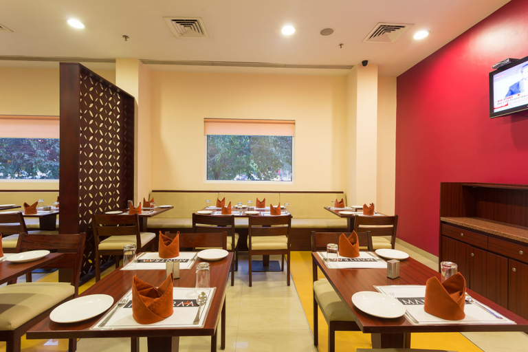 Food & Drinks 5, Ginger Noida Sector 63, Gautam Buddha Nagar