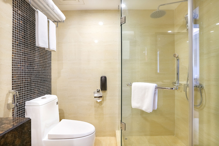 Bathroom 5, Grand Sylhet Hotel & Resort, Sylhet