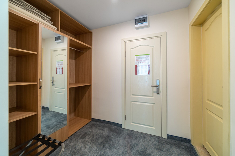 Bedroom 3, BSA Gradina Hotel All Inclusive, Varna