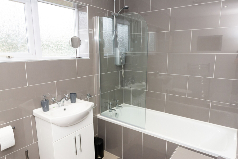 Bathroom, Argyle House, Staffordshire
