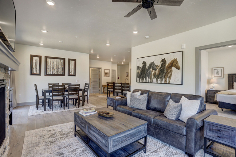Others 5, Clearwater Lofts by Vail Resorts, Summit