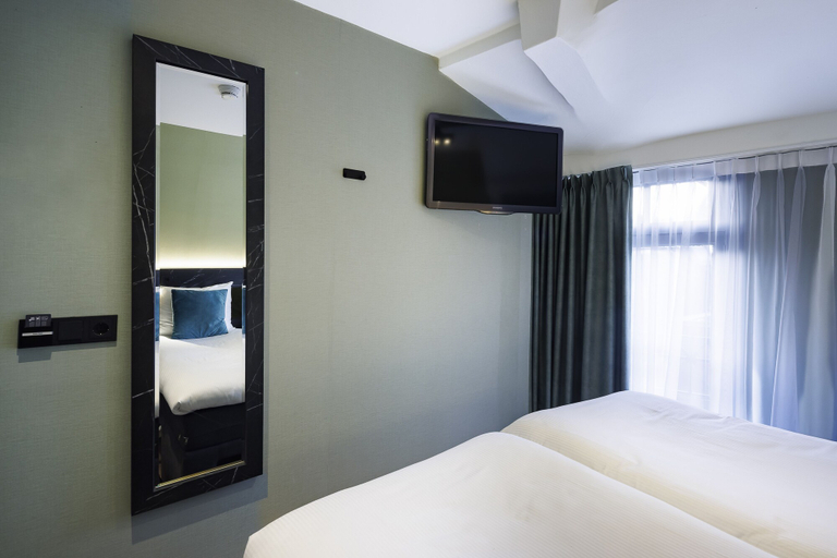 Bedroom 4, Ciao Papa Hotel Amsterdam Central Station, Amsterdam