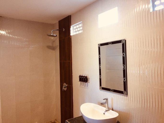 Bathroom 3, Druwa Bali, Badung
