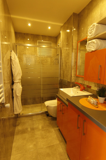 Bathroom 5, ZİN D Home Çekmeköy Suit Otel, Ümraniye