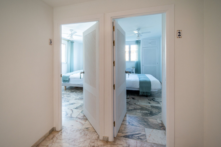 Bedroom 2, B&B Arena Sevilla, Sevilla