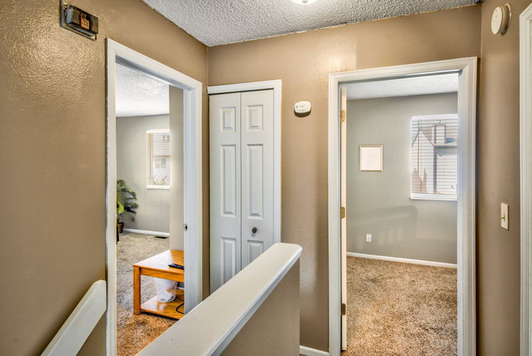 Bathroom 4, 4 BR Country Home In Suburbs W/trails & Parks, El Paso