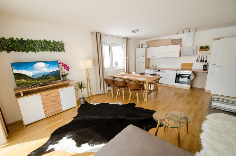 Others 5, Finest Kitzblick Golf Suites, Zell am See