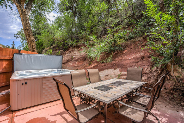 Others 5, 3BR Manitou Springs2min to Restaurants W/hot Tub!, El Paso