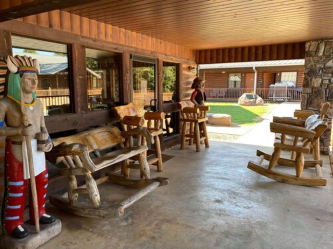 Food & Drinks 4, New Hochatown Lodge, McCurtain