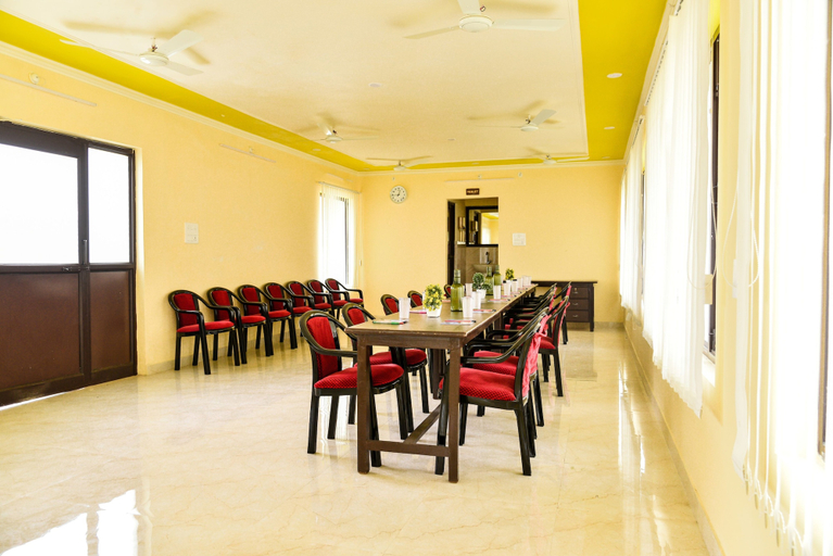 Food & Drinks 4, Charekh Food & Forest Resort, Garhwal