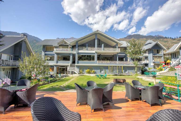 Exterior & Views 5, The Highland Park, Kullu
