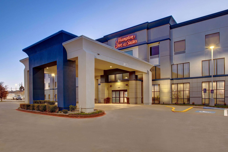 Exterior & Views 1, Hampton Inn & Suites Borger, Hutchinson