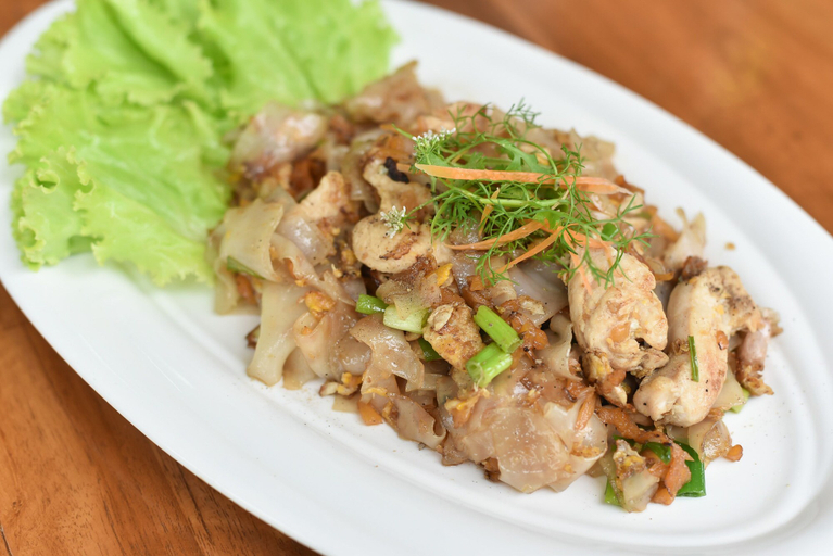 Food & Drinks 5, The Garage, Muang Chiang Rai
