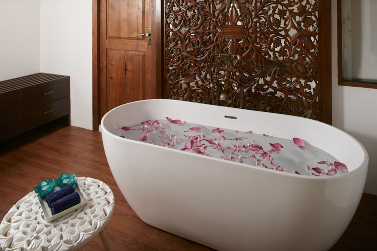 Bathroom 3, Flow by The Amber Collection - Luxury River Cruises in Sri Lanka, Kesbewa