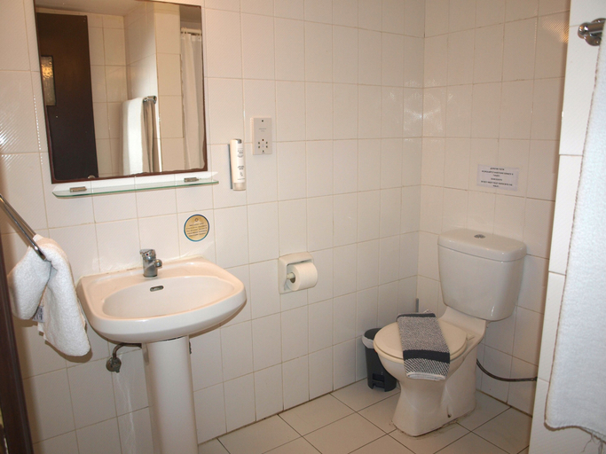Bathroom 4, Attic City Apartments, Larnaca