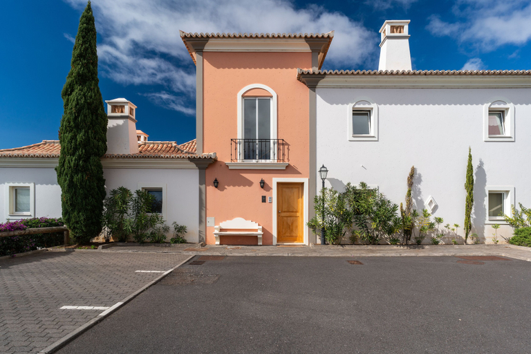 Exterior & Views 2, Scenic Apartment - Palheiro Village, Funchal