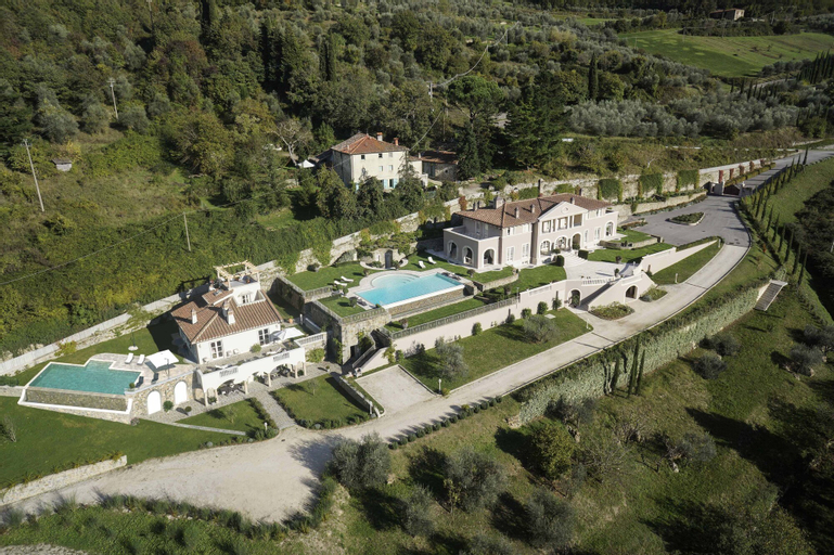 Villa Caiano, Florence